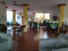 Отель Hotel Brandts Los Robles de San Juan  Манагуа